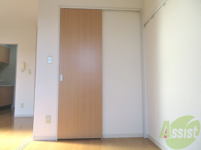収納　クローゼットはここにあります。収納があると部屋が広く使えます