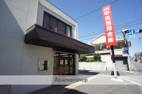銀行　奈良中央信用金庫平群支店（銀行）まで435m