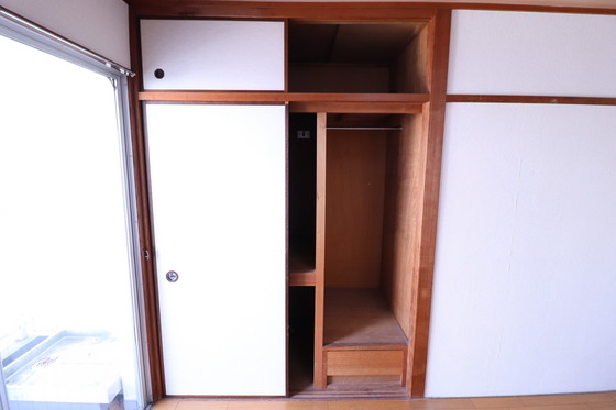 収納　※別部屋の写真です
