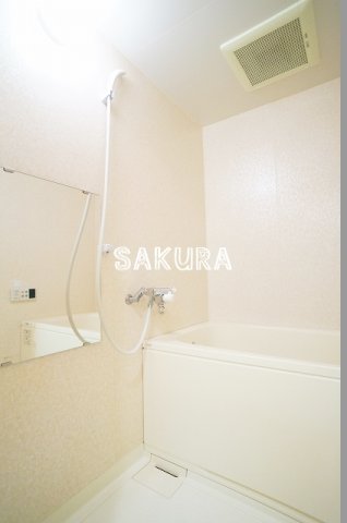 バス・シャワールーム　日々の疲れを癒すお風呂です♪