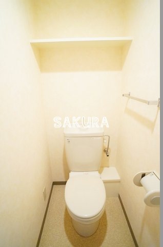 トイレ　落ち着いた色調のトイレです♪