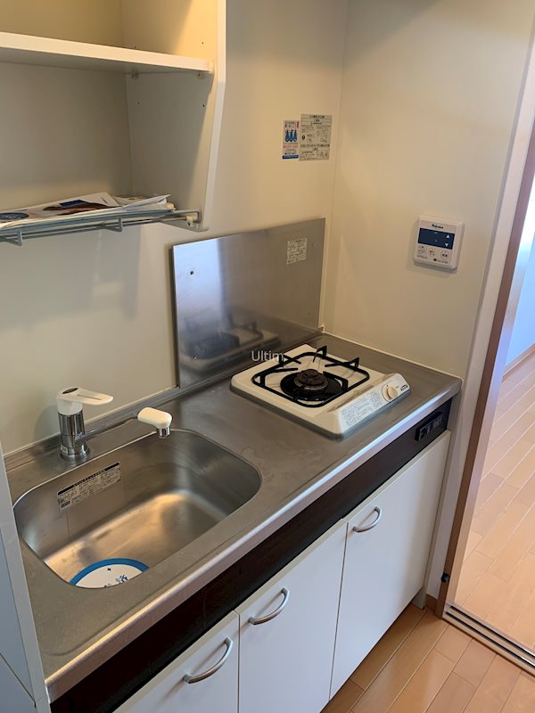 キッチン　別部屋のお写真です。ご参考までに！