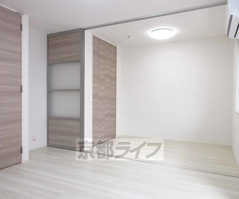 居室・リビング　明るいお部屋です・