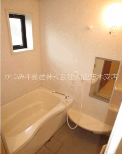 バス・シャワールーム　同物件参考写真