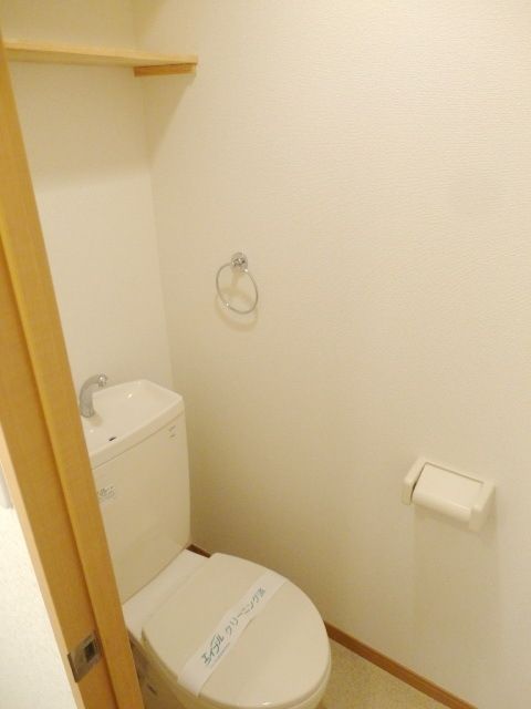 トイレ　★トイレ棚有り★