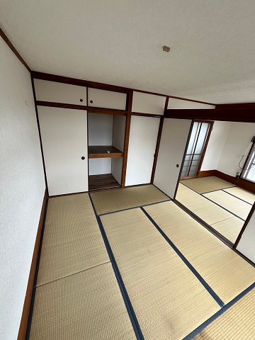 その他部屋・スペース　落ち着いて過ごせるお部屋なので、寝室にいかがでしょうか