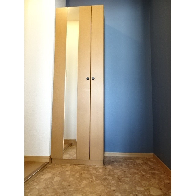 玄関　※同タイプ別部屋参照