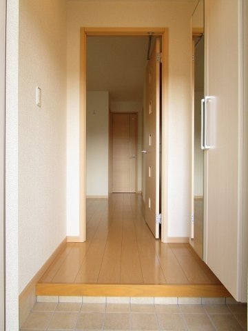 玄関　明るい玄関です