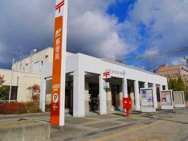 郵便局　山城加茂郵便局（郵便局）まで465m