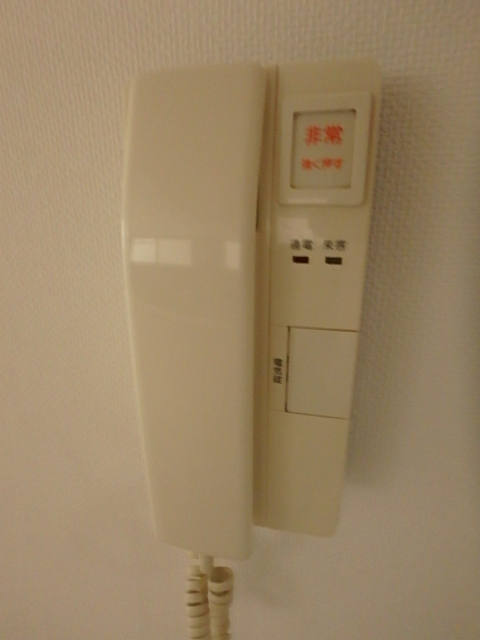 セキュリティ　来客時は、こちらで確認を。