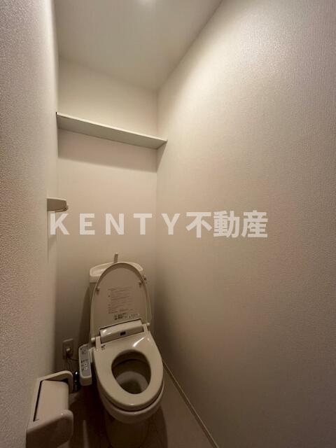 トイレ　落ち着いたトイレです