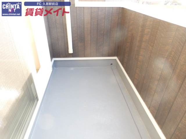 バルコニー　同タイプ部屋写真です。