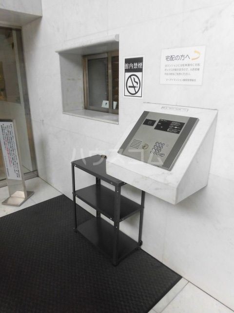 ロビー