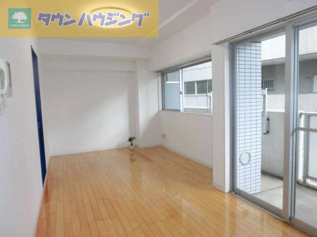 その他部屋・スペース　現況優先！お部屋によってカラーが異なります。お問合せはタウ…