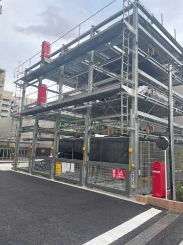 駐車場　スプランディッド西日暮里