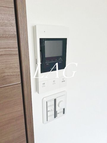 セキュリティ　モニター付きインターホンです。