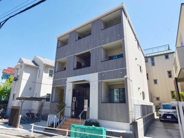 建物外観　★★入居者募集中！！お問合せはタウンハウジング上大岡店まで…