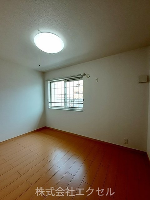 その他部屋・スペース　フローリングの室内です。