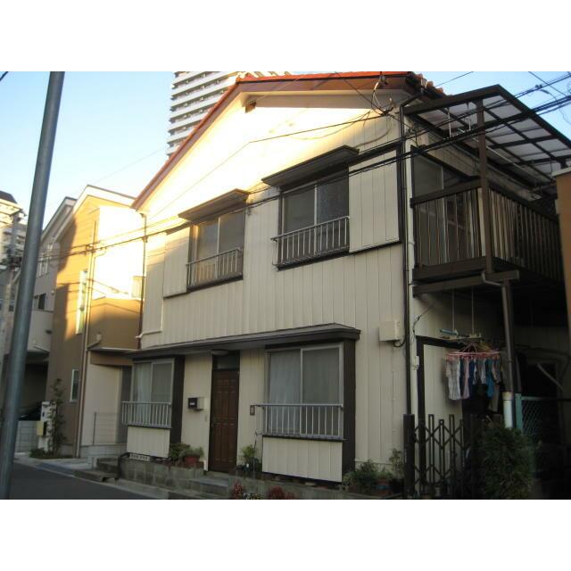 建物外観　川口駅徒歩４分の好立地、閑静な住宅街です。