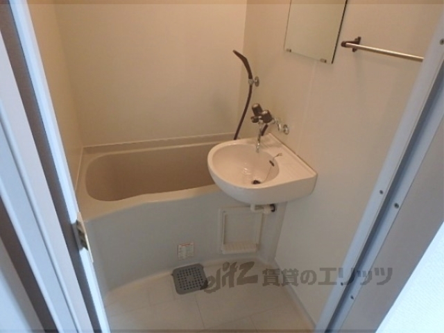 バス・シャワールーム　ユニットバス