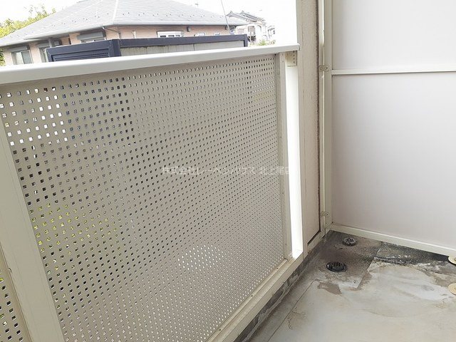 バルコニー　お問合せは048-772-8202