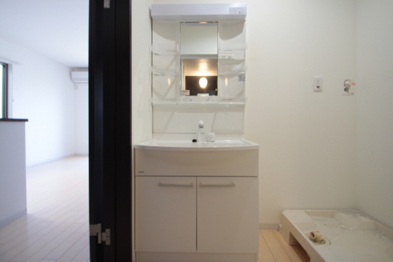 洗面設備　※別部屋の写真です