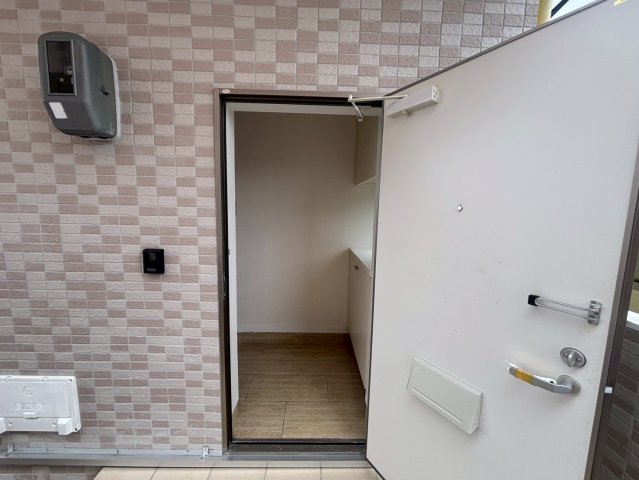 玄関　エナージ牧港★浦添市牧港エリア