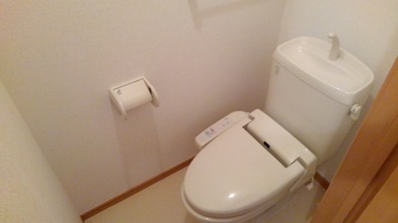 トイレ　図面と現状に相違がある場合には現状を優先