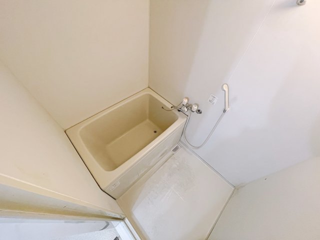 バス・シャワールーム　日々の暮らしに欠かせないお風呂です