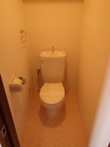 トイレ　同タイプの写真です。