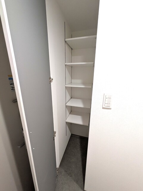 収納　（施工前）同間取参考写真