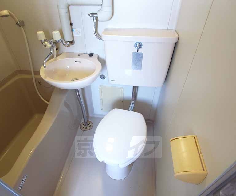 トイレ　・お部屋探しは京都ライフまで・