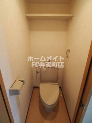 トイレ　ゆったりとした空間のトイレです