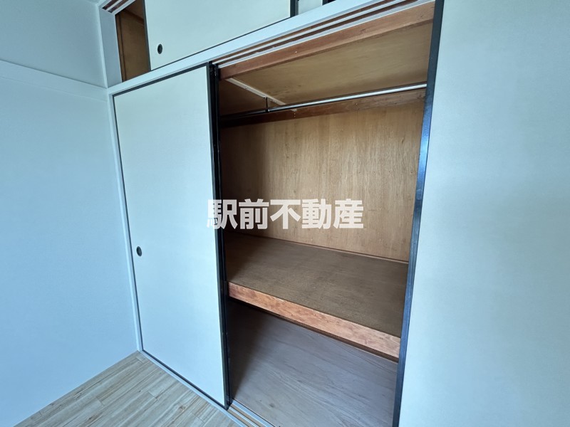 収納　■類似室内イメージ■反転