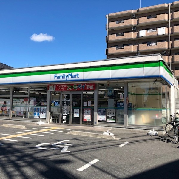 コンビニ　ファミリーマート北越谷四丁目店（コンビニ）まで1168m