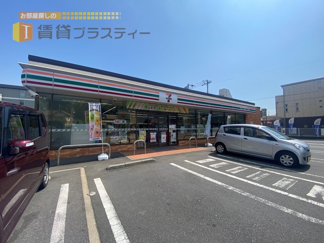コンビニ　セブンイレブン船橋夏見西店（コンビニ）まで392m