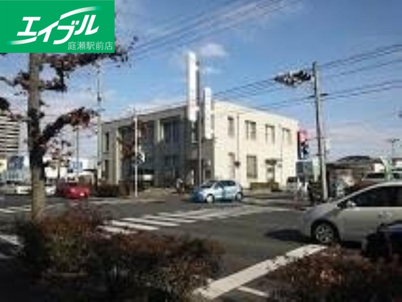 銀行　中国銀行岡南支店（銀行）まで480m