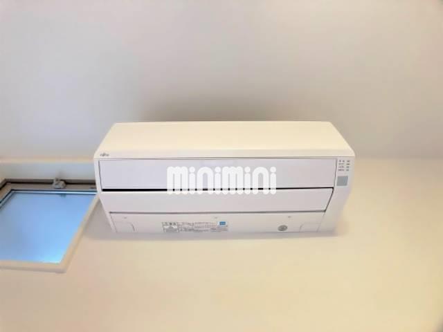 その他設備　エアコンも１基完備。