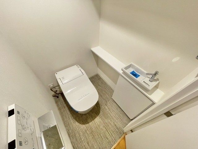 トイレ　写真は他号室です。