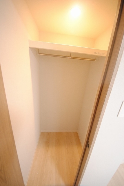 収納　写真は１０１号室