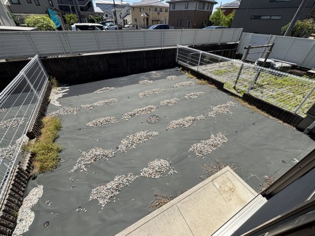 バルコニー　陽当たり良好なバルコニーです