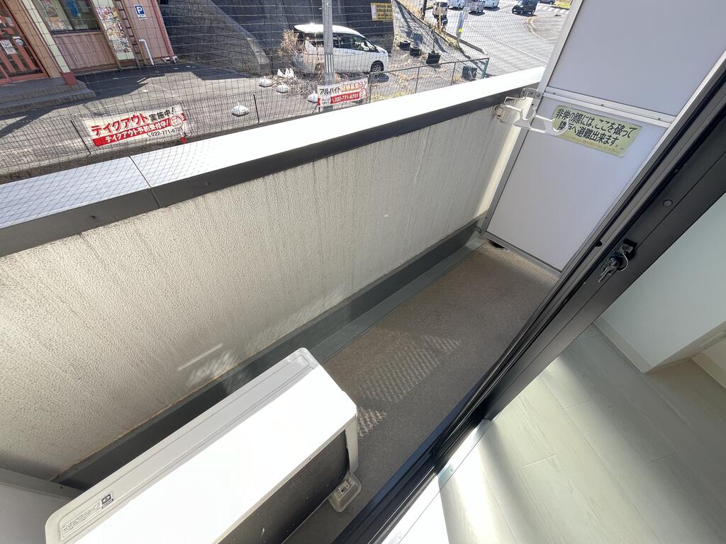 バルコニー