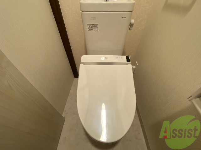 トイレ　トイレはシンプルかつオーソドックスですが使いやすそうです。