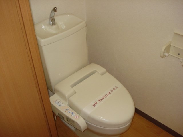 トイレ　シャワー付トイレ