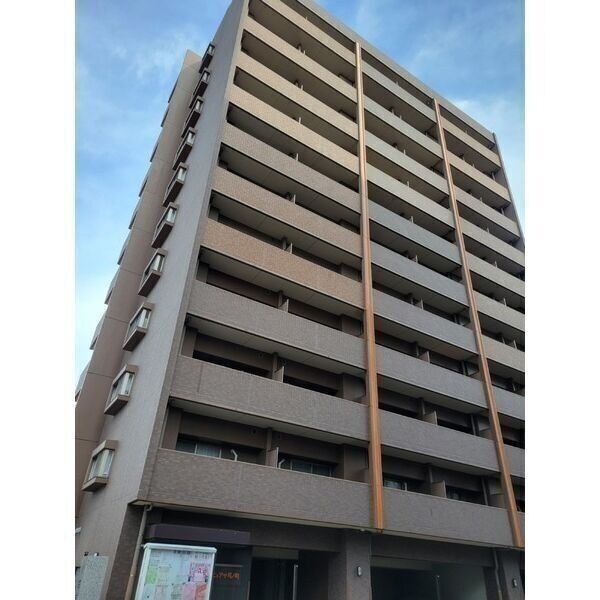建物外観　バルコニー側