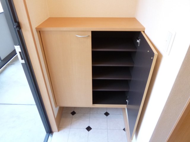 その他設備　下駄箱