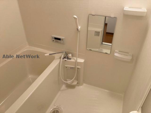バス・シャワールーム　※同物件別部屋の写真です。