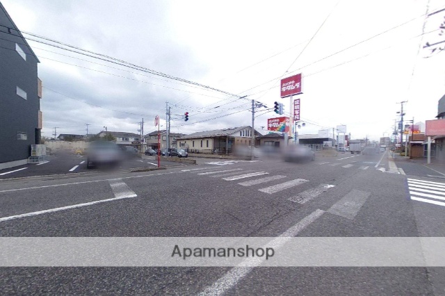 その他　前面道路（その他）まで0m
