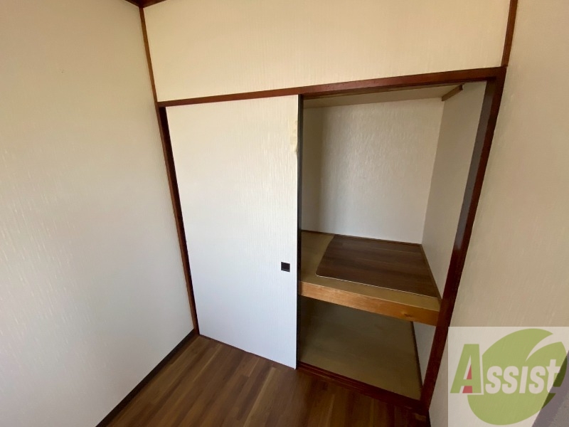 収納　収納もバッチリあるのでお部屋が片付きますよ！