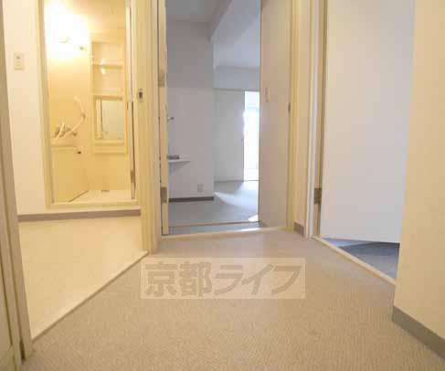 その他部屋・スペース　大きな廊下・
